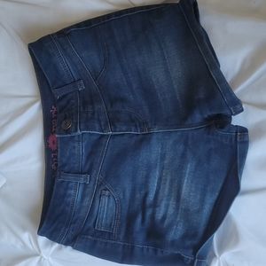 High-waisted shorts